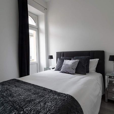 Executive Double Room With En-Suite City Centre In Guest House R1 卢森堡 外观 照片