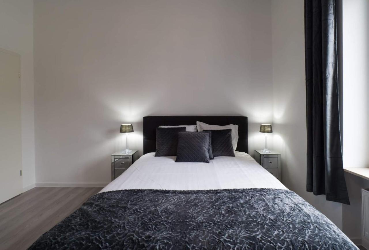 Executive Double Room With En-Suite City Centre In Guest House R1 卢森堡 外观 照片